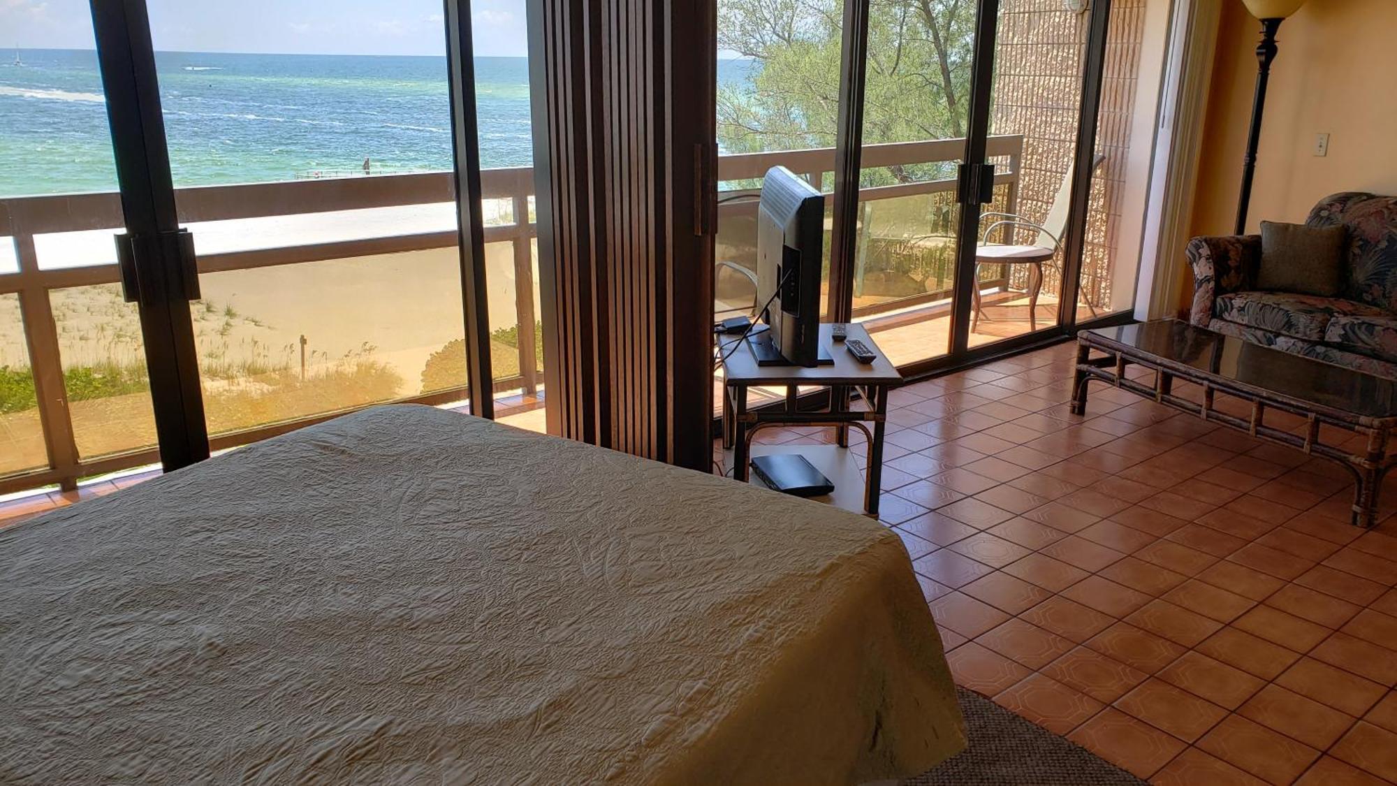 Nordvind Beach Resort Treasure Island Oda fotoğraf